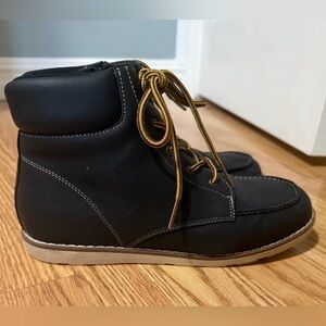 Kohl's Black Kids Boots